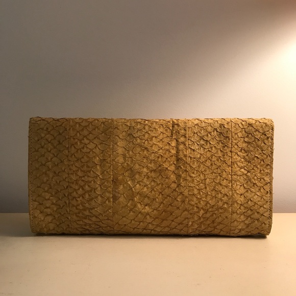 SNAKESKIN EMBOSSED LEATHER CLUTCH NWOT - Picture 3 of 6